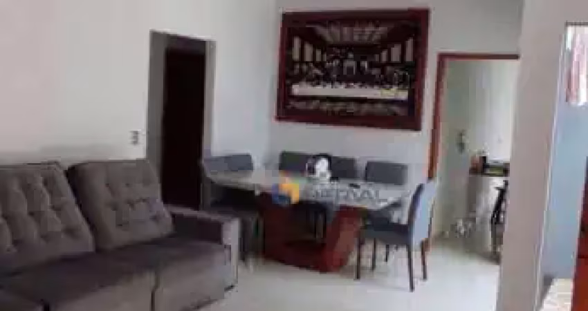 (Aceita troca) Casa com 3 quartos à venda, 235 m² por R$ 710.000 - Parque Lagoa Dourada - Maringá/PR