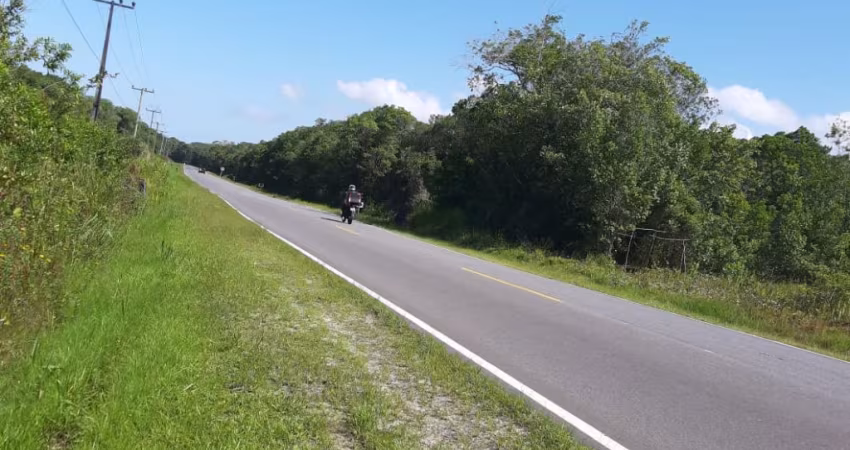Área em Itapoá-SC