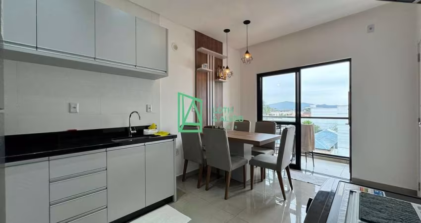 APARTAMENTO MOBILIADO E COM AREA DIFERENCIADA NO CENTRO DE NAVEGANTES  A 300 METROS DO MAR , SAO 02