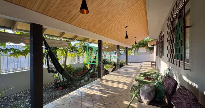 Casa 400 metros da praia, Centro de Penha, NAVEGANTES - SC