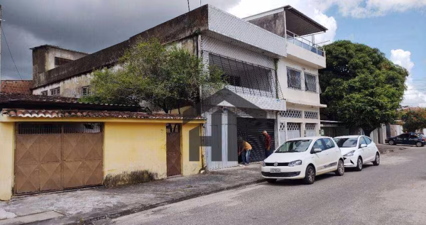 Casa com 03 Quartos e Loja no Engenho do Meio, Recife