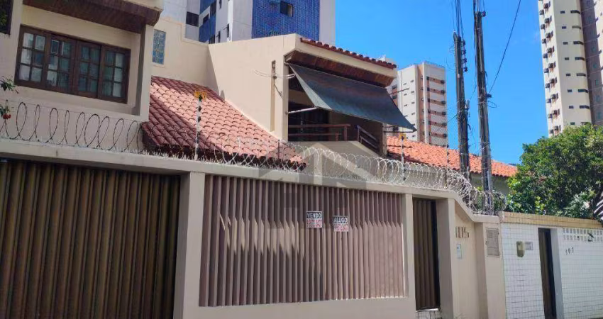 Casa de 240 m² à venda, com 3 quartos (1 suíte), localizada na Torre, Recife - Pernambuco.