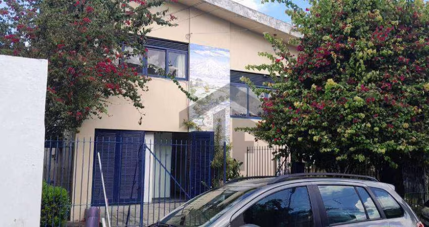 Casa Comercial ou Residencial de 400m² para alugar, com 4 quartos, localizado na Tamarineira, Recife - Pernambuco.