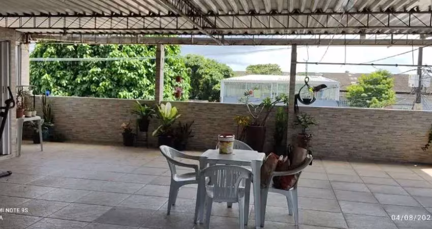 Casa no 1º andar, de 350m², à venda, com 3 quartos (1 suíte), localizada em prazeres, jaboatão dos guararapes - pernambuco.