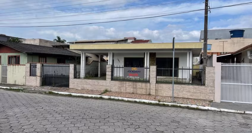 Casa com 3 quartos à venda na Rua Secretário José Schubert Junior, 1099, Centro, Navegantes