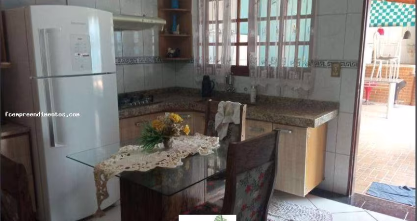Casa para Venda em Limeira, Parque Residencial Aeroporto, 2 dormitórios, 1 suíte, 1 banheiro, 3 vagas
