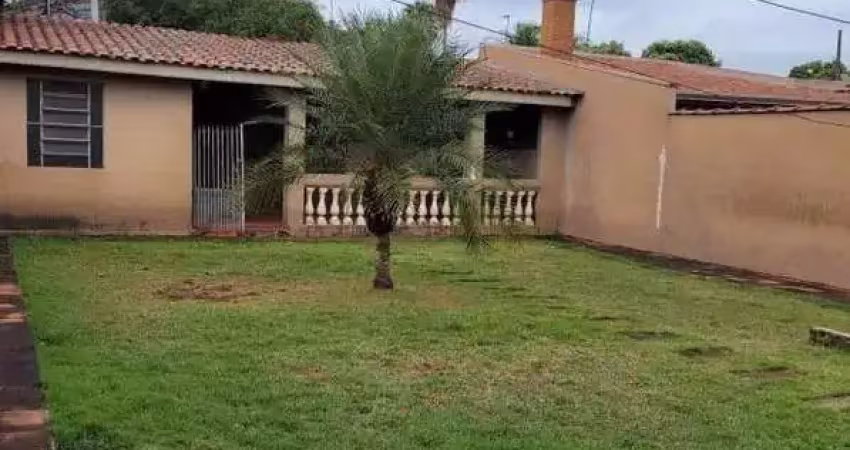 Casa para venda em iracemápolis, centro, 3 dormitórios, 1 suíte, 1 banheiro