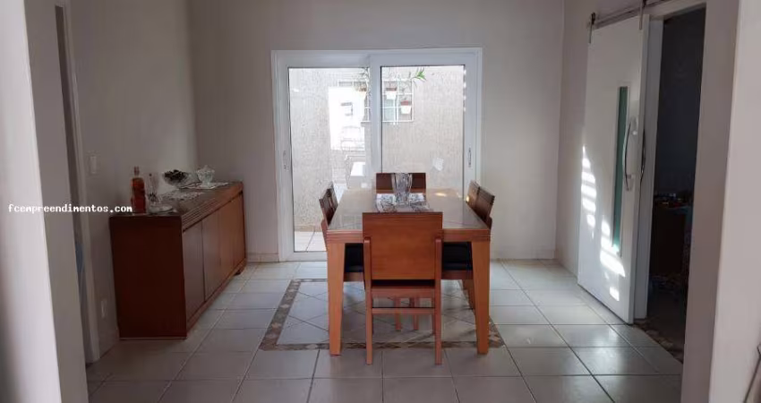 Casa para Venda em Limeira, Jardim montezuma, 3 dormitórios, 1 suíte, 3 banheiros, 5 vagas