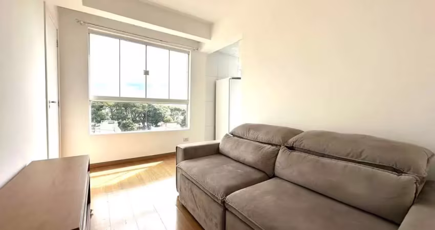 Cobertura duplex Mobiliado e 1 vaga no Rebouças