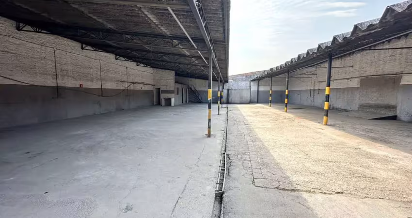 Terreno comercial à venda na Rua Doutor Carvalho Chaves, 719, Parolin, Curitiba