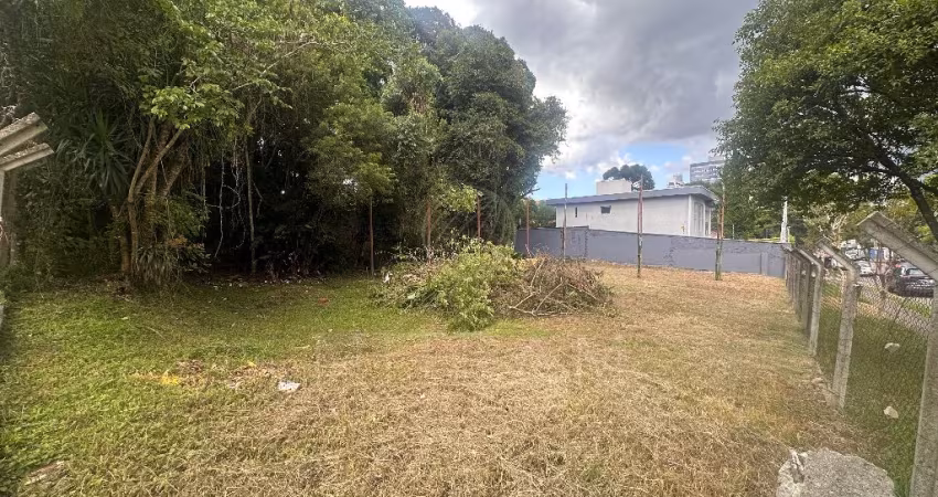 Terreno de esquina no Boa Vista
