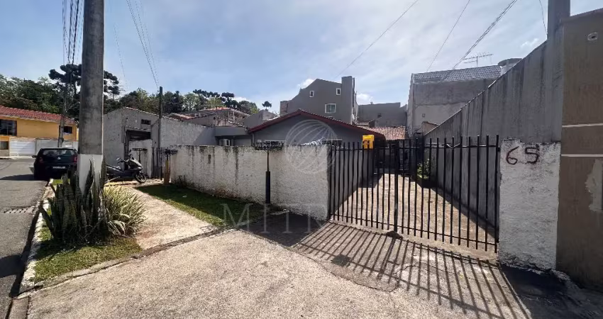 Terreno com duas casas alugas no santa candida/ 180m² total