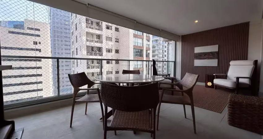 Apartamento mobiliado para locação no itaim bibi – 101m², 2 suítes, terraço, 2 vagas, condomínio com lazer completo!