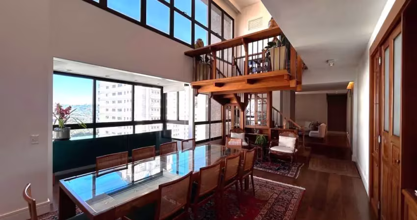 Apartamento duplex mobiliado no itaim bibi com 400 m², 2 suítes e 4 vagas - vista panorâmica e lazer completo.