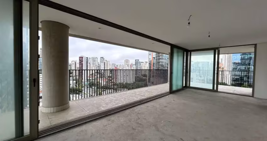 Apartamento exclusivo à venda – 231m² de puro conforto!