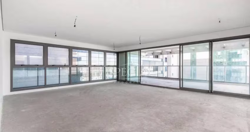 Cobertura triplex no jardim paulista – 3 suítes, 3 vagas e pé-direito duplo