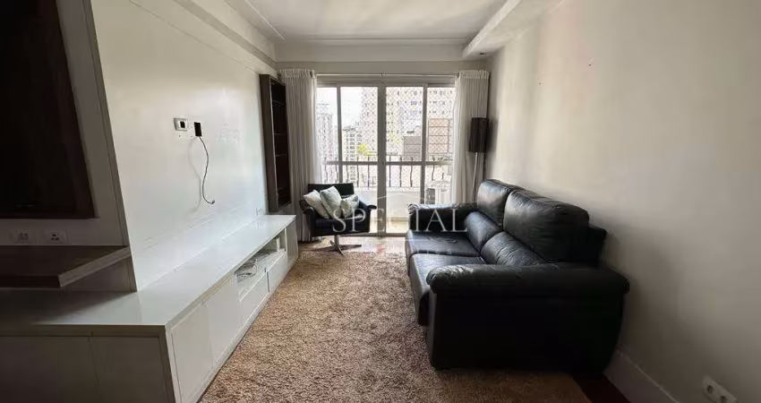 Apartamento mobiliado de 87m², com 2 suítes, totalmente reformado em moema pássaros.