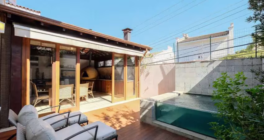 Casa reformada em condomínio com piscina e gourmet no jardim panorama – 361m², 3 suítes, e 2 vagas