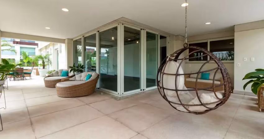 Cobertura de alto padrão – 893m², 5 suítes, 6 vagas e lazer privativo