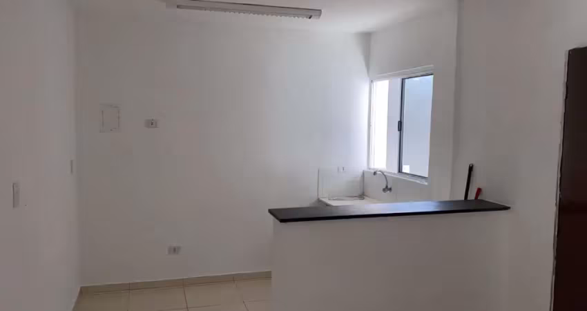 Casa com 2 quartos para alugar na Vila Bruna, São Paulo 