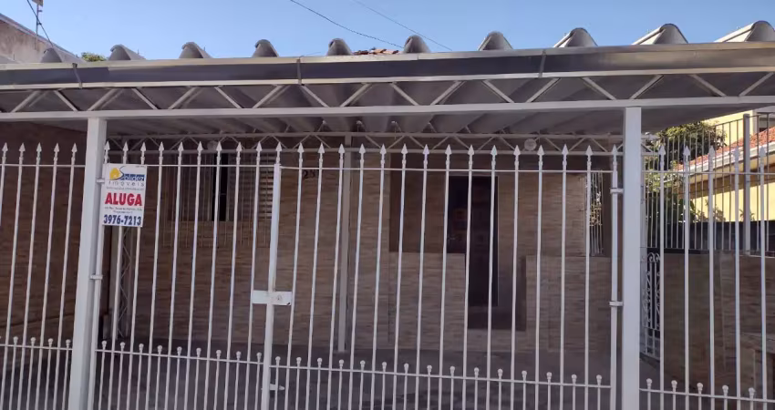 Casa com 3 quartos para alugar na Vila Portuguesa, São Paulo 