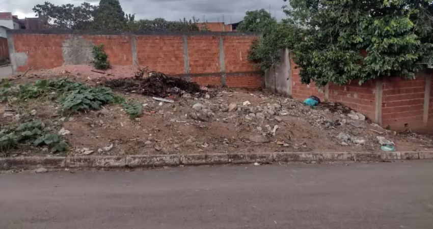 Terreno bem localizado em condomínio  vale dos pinheiros em sobradinho df