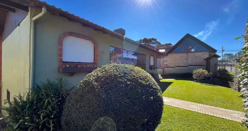 Casa com 3 quartos à venda no Centro, Canela 