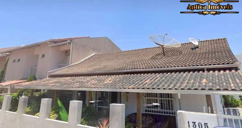 Casa 03 dormitórios no Gravatá