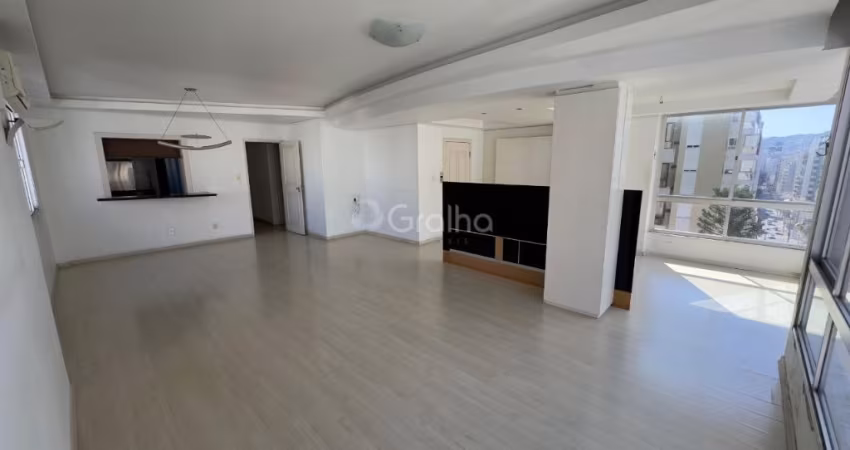 Apartamento de 140m² com 3 quartos sendo 1 suíte no Centro