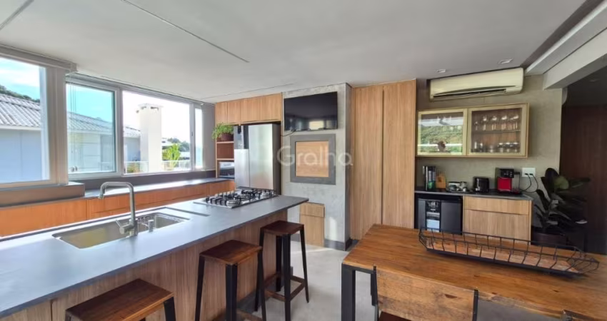 Cobertura de 168,96 m² com 3 quartos sendo 1 suíte nos Ingleses do Rio Vermelho