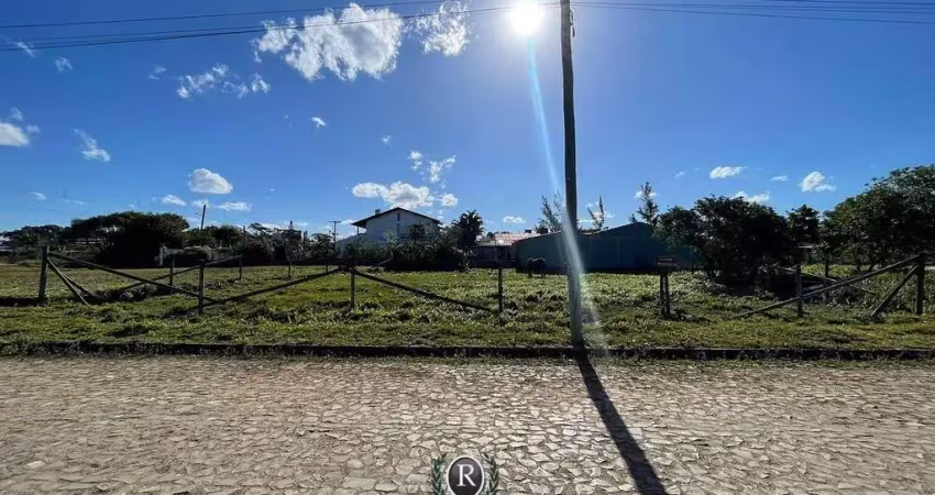 Terreno à venda na Rua São Luiz, Itapeva, Torres