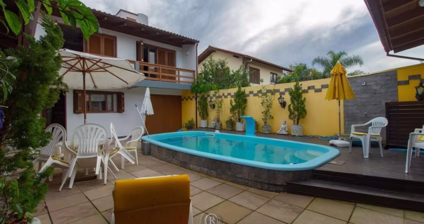 Casa 04 dormitórios na praia - Torres RS