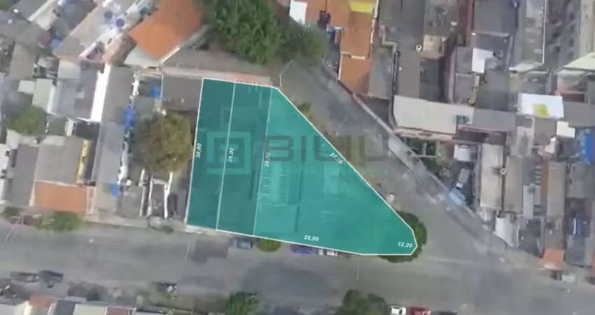 Terreno à venda no Parque Santa Rita, São Paulo 