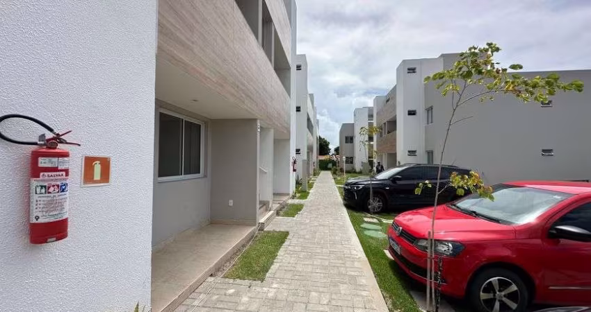 Apartamento térreo com quintal 72m2 e duas suítes com portaria Buraquinho / Lauro de Freiras BA