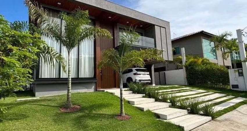 Casa mobiliada para venda, com 330m2 4/4 em Alphaville Litoral Norte 1 - Camaçari/BA