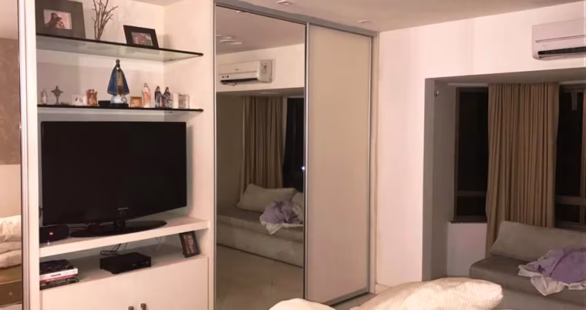 Apartamento 4/4, sendo 03 suites, no Horto Florestal