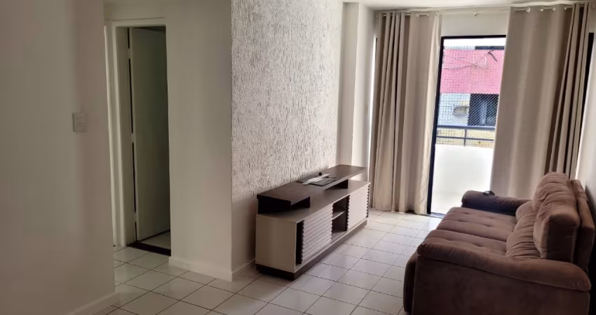 Cód. 596 Costa Azul 2/4 com suíte e Varanda perto da Praia