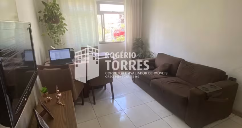 Apartamento a venda de 3/4 + dependência no Cond. Vale dos Lagos na Parte Alta