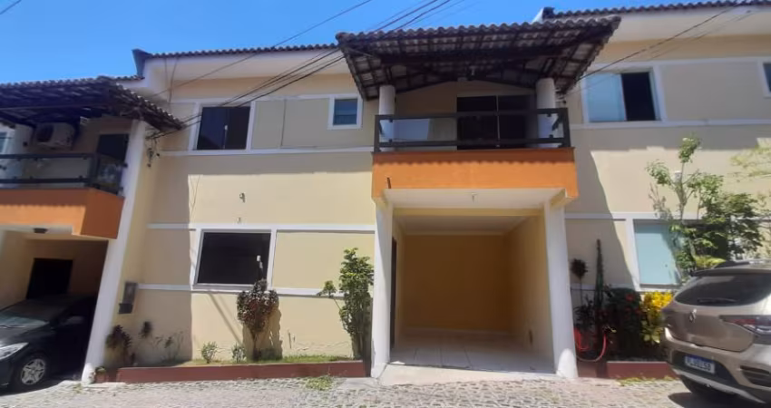 Cód. 42 Lauro Casa Duplex com 3/4 sendo um suíte com 2 Vagas