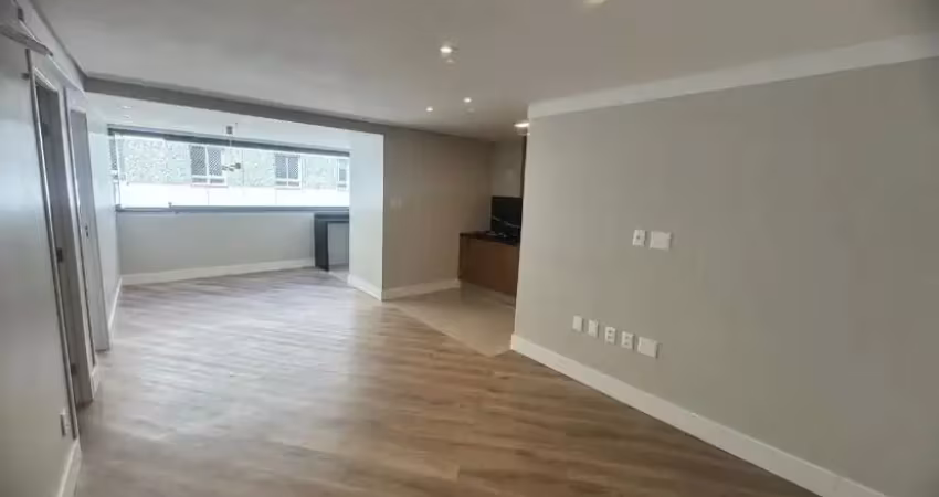 Apartamento à venda na Avenida Alphaville, Alphaville I, Salvador
