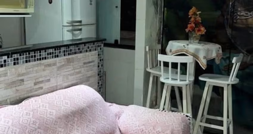 Cód. 250 Garcia Casa com 2/4 e Piscina Privativa