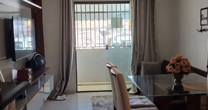 Cód. 249 Boca do Rio Casa com 2/4 e Varanda na Rua da 9ª Delegacia