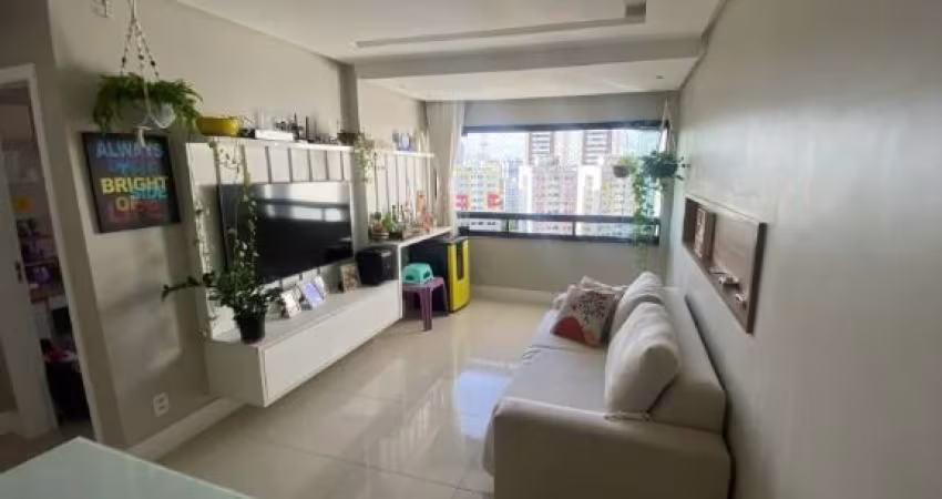 Cód. 294 Imbui 2/4 com suíte Reformado Andar Alto e Nascente