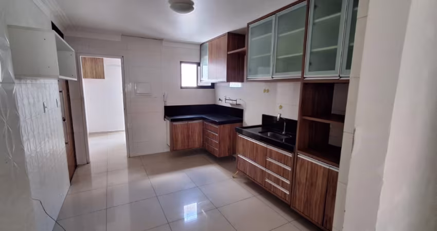 Ótimo apartamento 3/4 - Brotas.