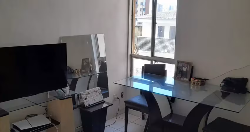 Cód. 95 costa azul 2/4 com armários nascente e porteira fechada