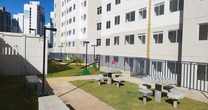 Cód. 242 Piatã 2/4 com Elevador Novo