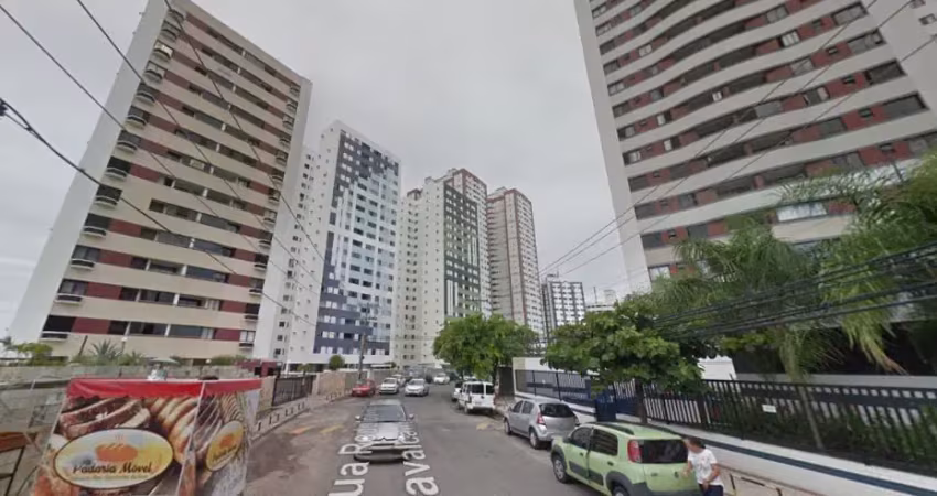 Cód. 297 armação 3/4 com suíte e dependência andar alto e espaçoso
