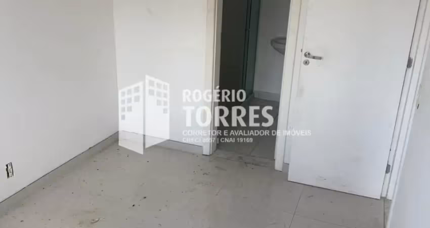 Apartamento a venda de 2/4, 1 suíte e garagem em abrantes