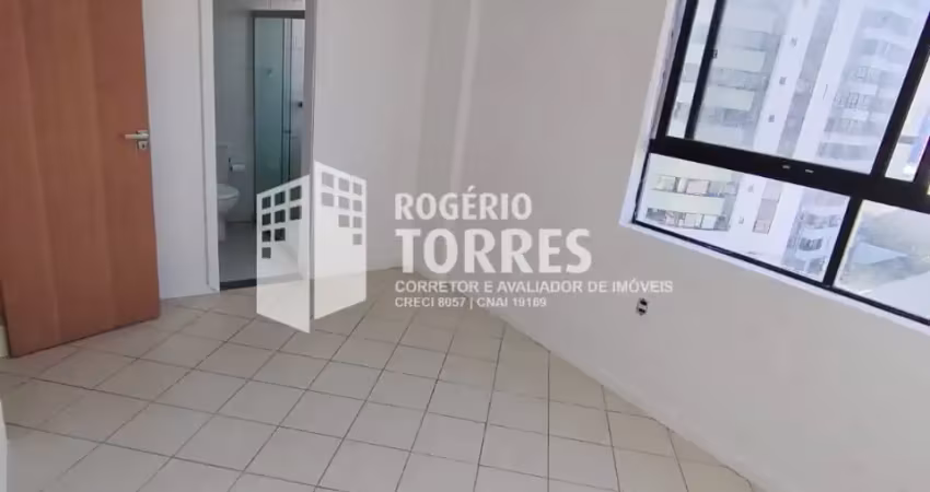 Apartamento a venda de 1/4, nascente e andar alto e garagem no parque bela vista