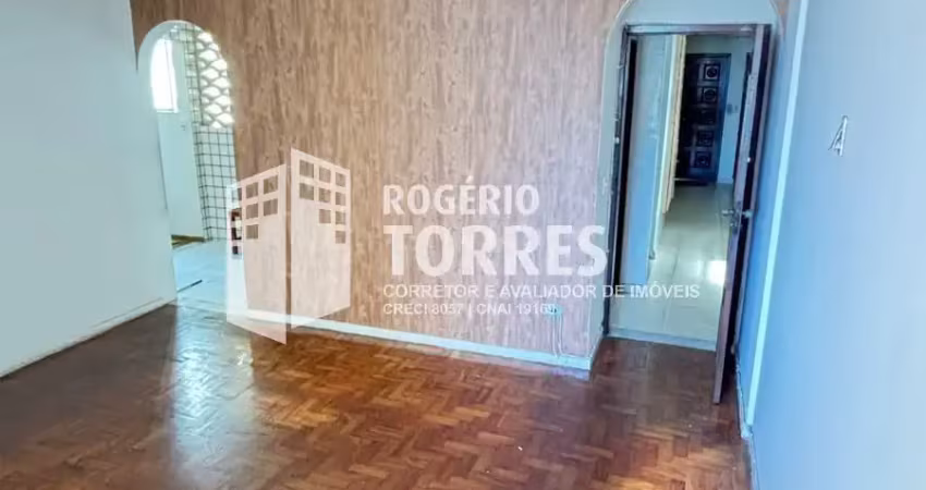 Apartamento a venda de 2/4, 1 suíte, nascente no cond. parque júlio cesar na pituba